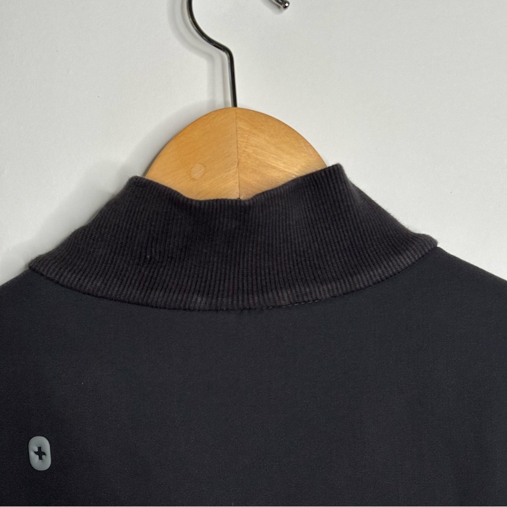 Figs Women’s Gray Shift Fleece Jacket™ size Small - Picture 7 of 11